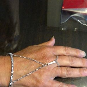 Kendra Scott lariat bracelet